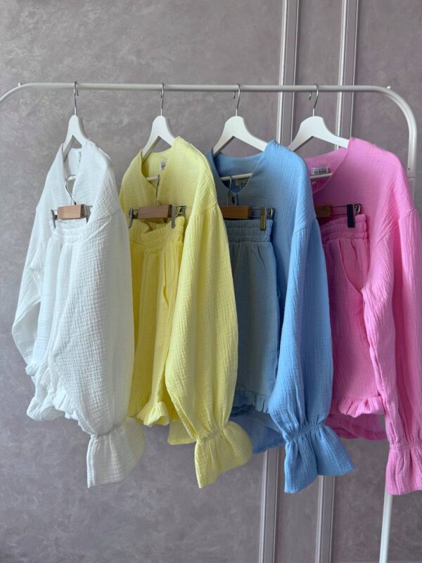 Mod 128-23 Kollane suvine musliinkomplekt "Mod 128"