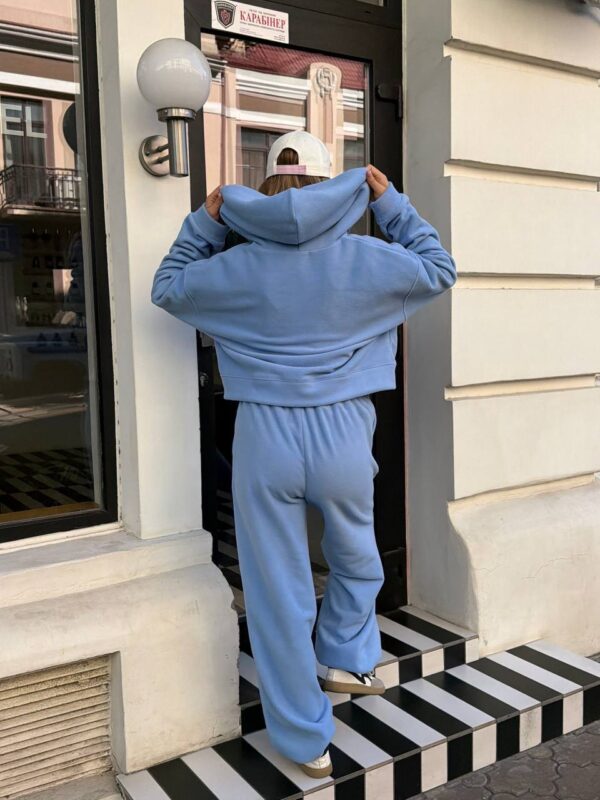 Helesinine fliisist dressikomplekt "Model 562"