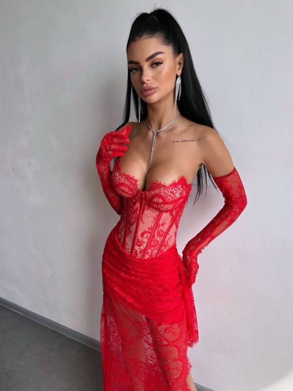 Lace-Muse-47 Punane maxi kleit "LACE MUSE"
