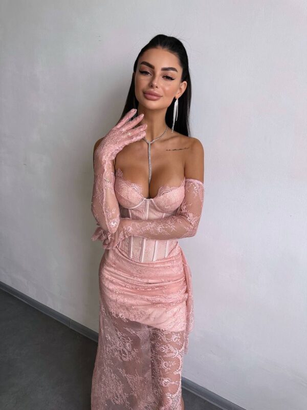 Puudriroosa maxi kleit "LACE MUSE"