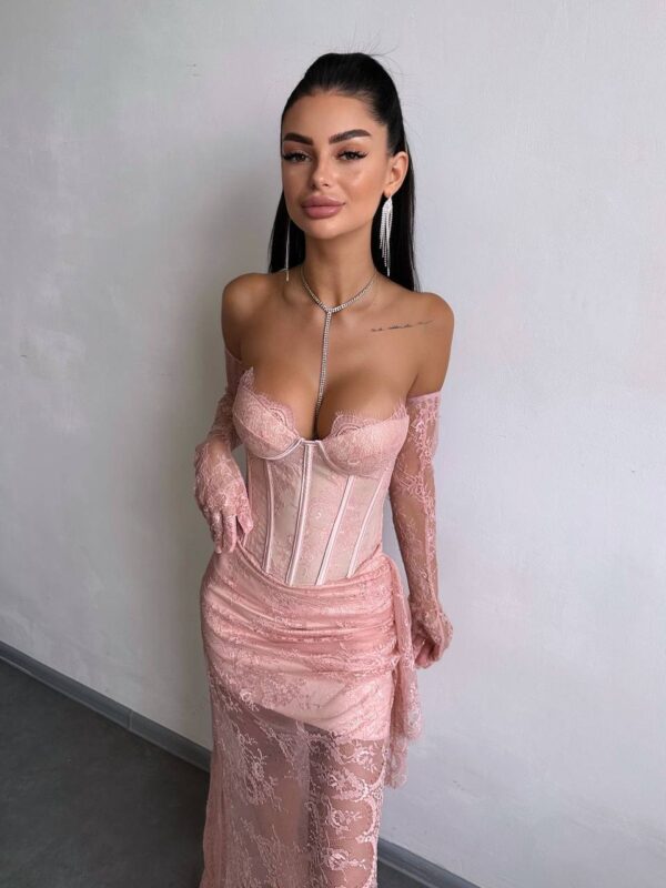 Puudriroosa maxi kleit "LACE MUSE"